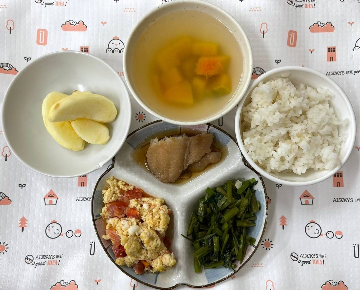紅燒魚/番茄炒蛋/南瓜排骨湯/胚芽米飯/時蔬青菜/季節水果