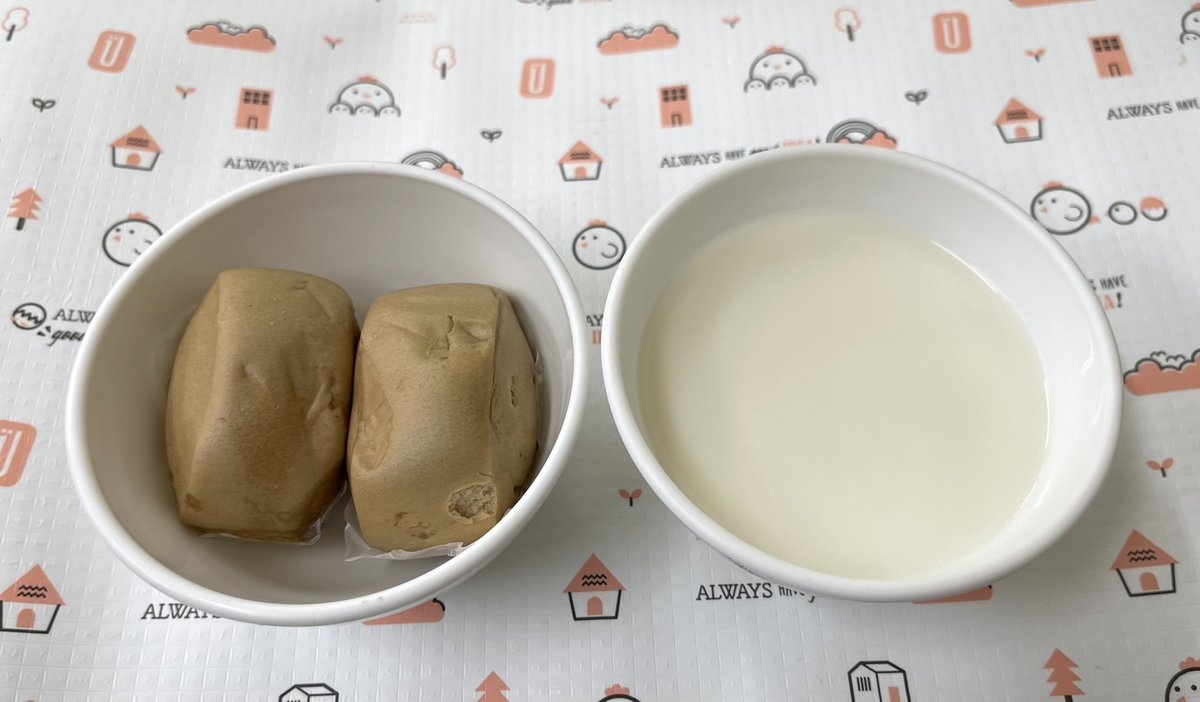 黑糖饅頭/牛奶