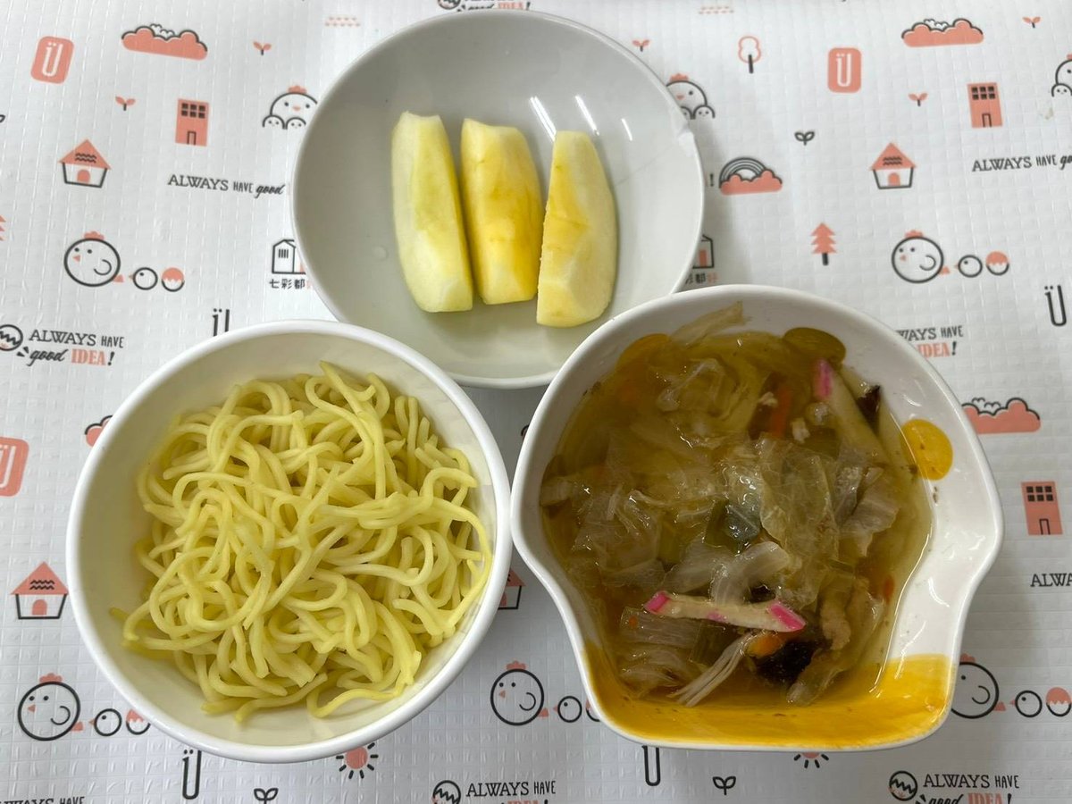 什錦肉絲湯麵/季節水果