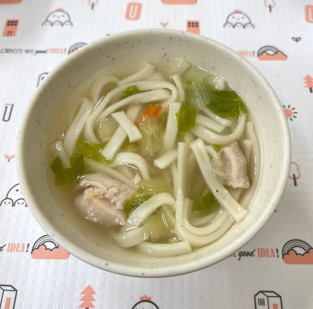 蔬菜雞肉麵